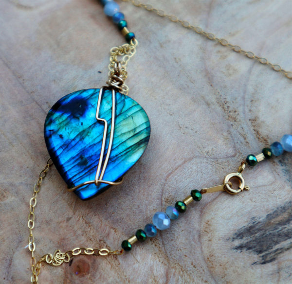 Blue Flashy Labradorite necklace